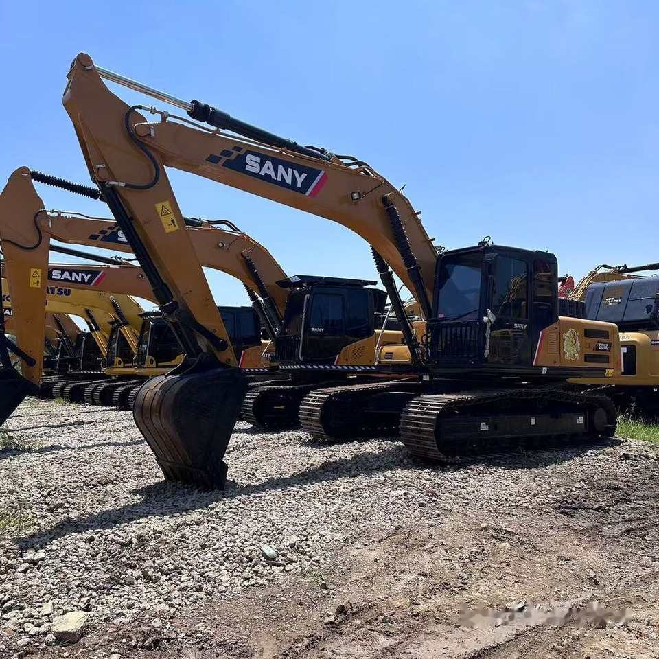 Sany SY 215C - Ekskavator perayap: gambar 5 Sany SY 215C - Ekskavator perayap: gambar 5