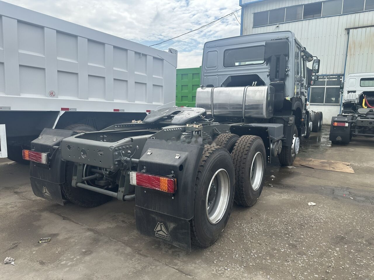 Howo - Tractor head: gambar 5 Howo - Tractor head: gambar 5