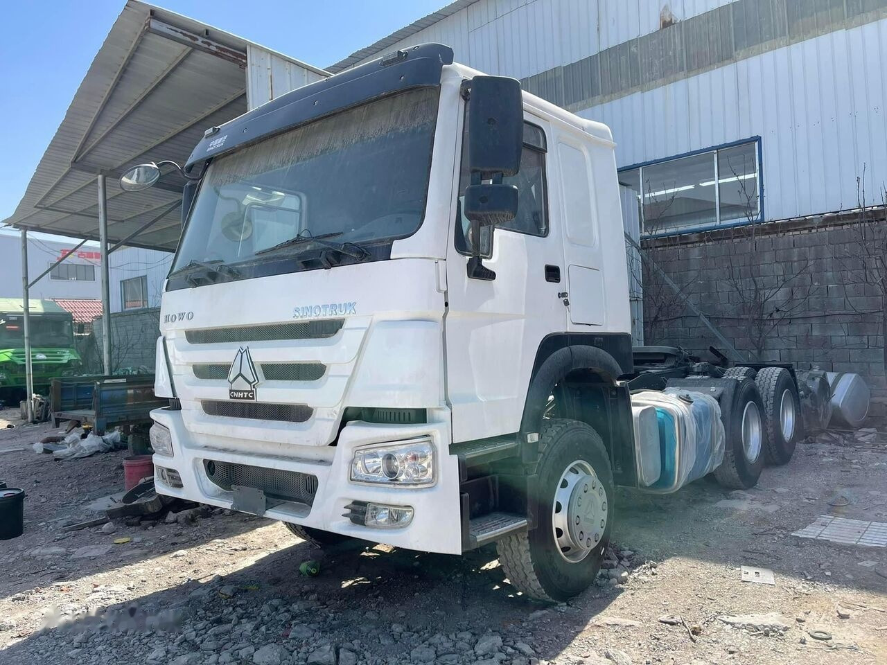 Howo Used 371 6X4 - Tractor head: gambar 3 Howo Used 371 6X4 - Tractor head: gambar 3