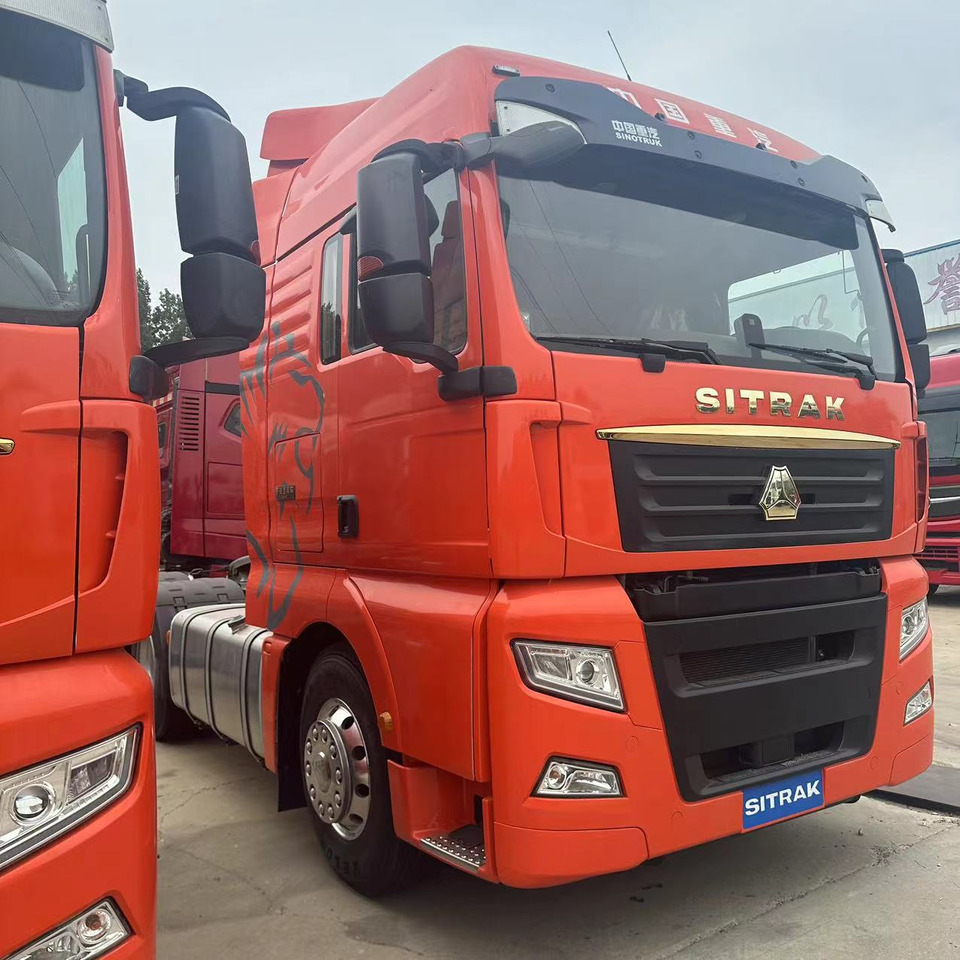 Sinotruk - Tractor head: gambar 5 Sinotruk - Tractor head: gambar 5