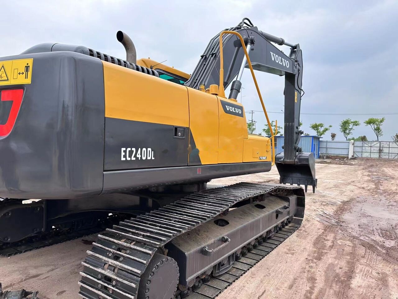 Volvo EC240 - Ekskavator perayap: gambar 5 Volvo EC240 - Ekskavator perayap: gambar 5