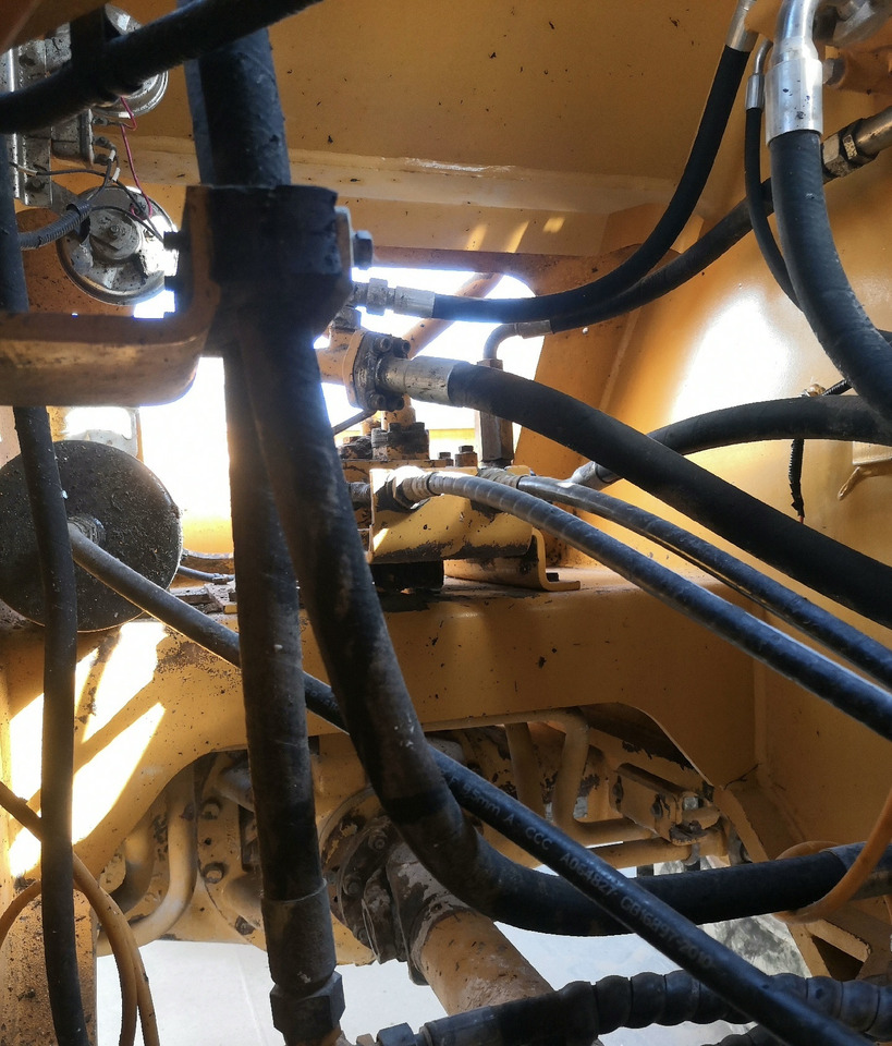 XCMG LW500KN - Wheel loader: gambar 2 XCMG LW500KN - Wheel loader: gambar 2