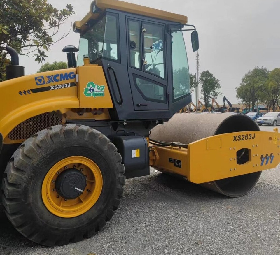 XCMG XS263J - Pemadat: gambar 1 XCMG XS263J - Pemadat: gambar 1