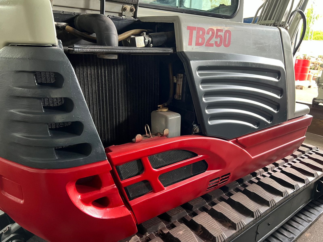 Takeuchi TB 250 V4 - Ekskavator mini: gambar 5 Takeuchi TB 250 V4 - Ekskavator mini: gambar 5