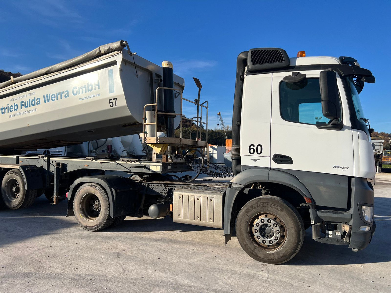 Mercedes-Benz 1843 2x vorhanden - Tractor head: gambar 5 Mercedes-Benz 1843 2x vorhanden - Tractor head: gambar 5