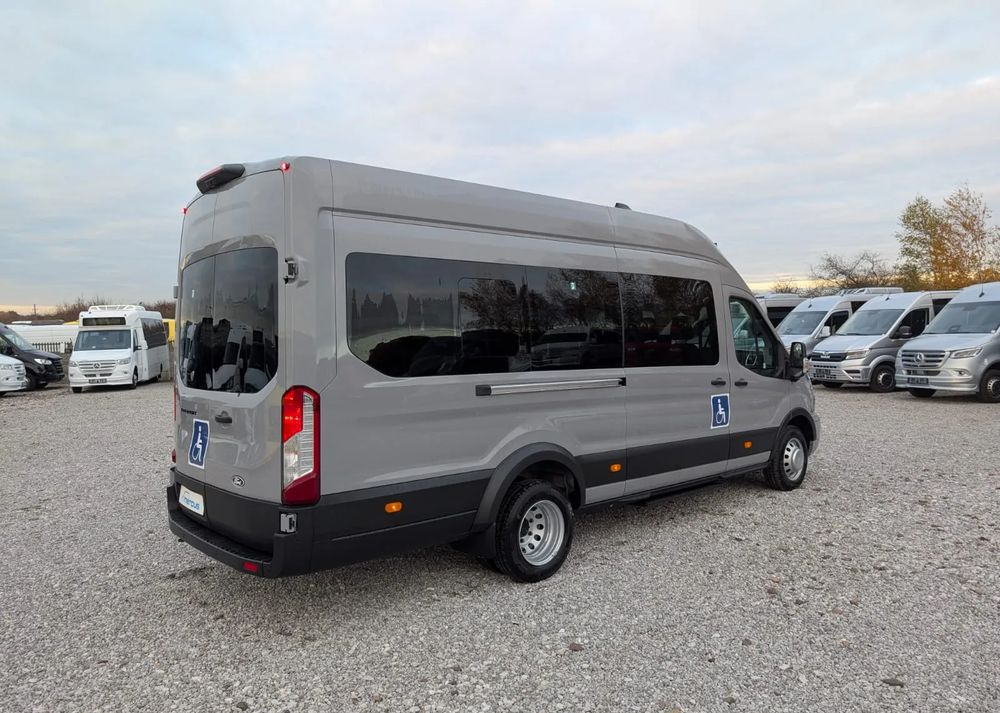 Ford Transit - Bus mini, Van penumpang: gambar 4 Ford Transit - Bus mini, Van penumpang: gambar 4