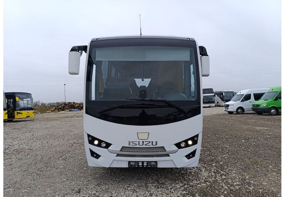 Bus pinggiran kota Isuzu Novolux: gambar 10