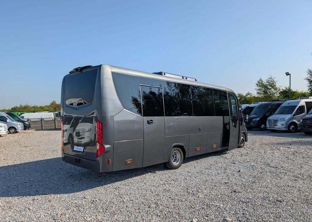 Iveco Daily 70C21 - Bus mini, Van penumpang: gambar 4 Iveco Daily 70C21 - Bus mini, Van penumpang: gambar 4
