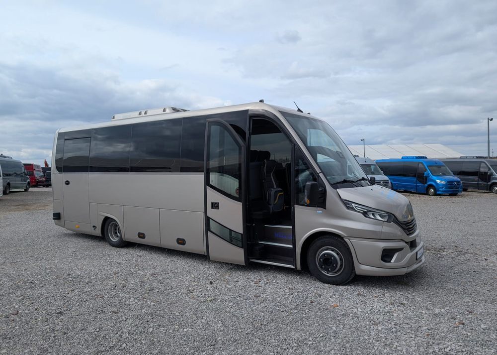 Iveco Daily - Bus mini, Van penumpang: gambar 3 Iveco Daily - Bus mini, Van penumpang: gambar 3