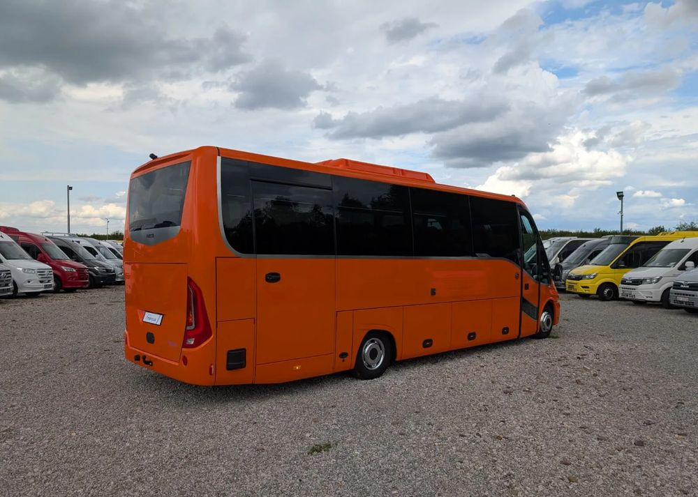 Iveco Daily - Bus pariwisata: gambar 5 Iveco Daily - Bus pariwisata: gambar 5