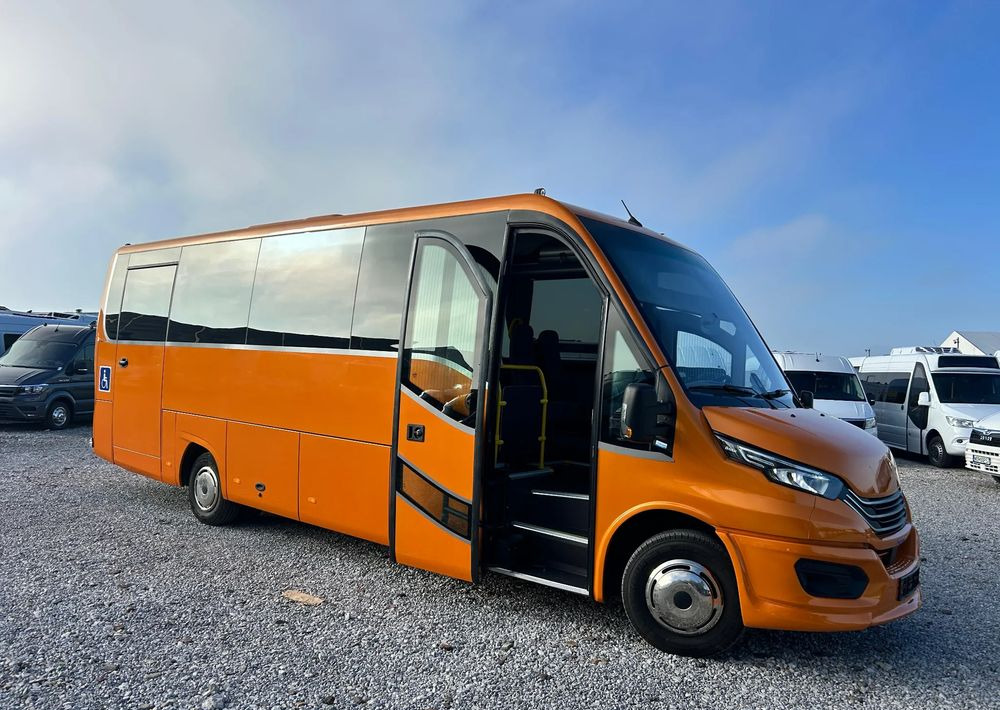 Iveco Daily - Bus mini, Van penumpang: gambar 2 Iveco Daily - Bus mini, Van penumpang: gambar 2