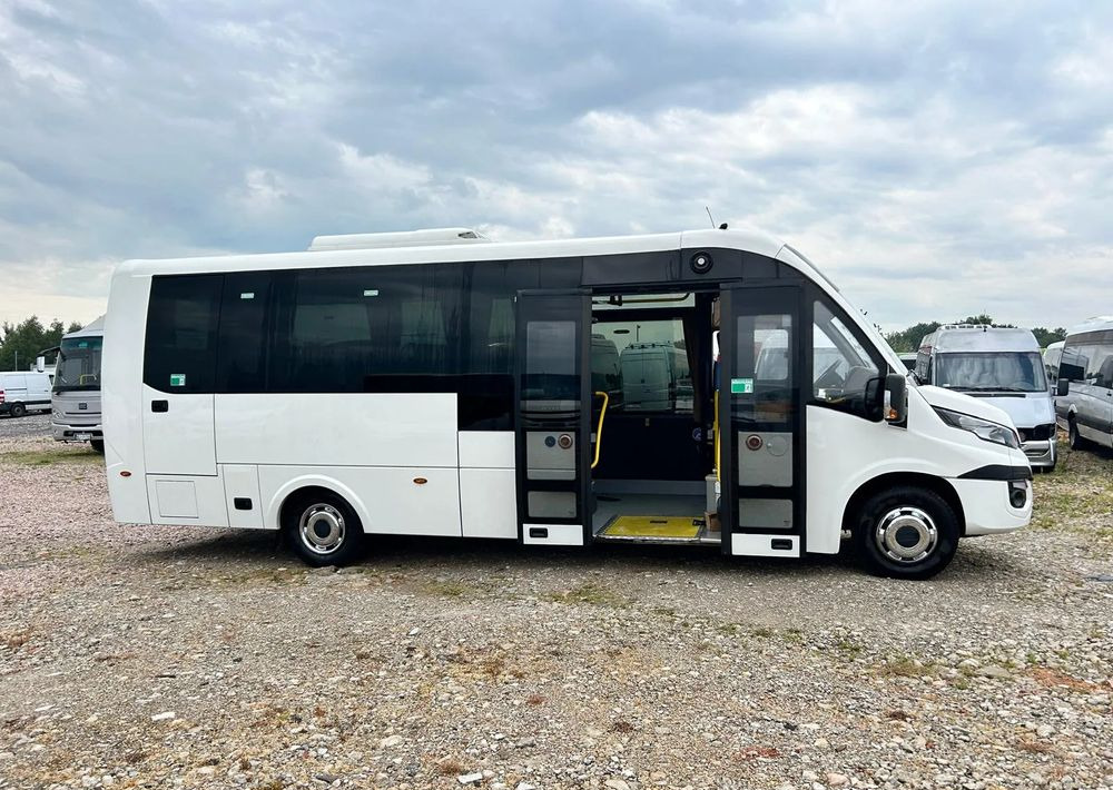 Iveco Daily Rosero City - Bus mini, Van penumpang: gambar 3 Iveco Daily Rosero City - Bus mini, Van penumpang: gambar 3