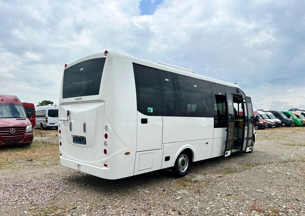 Iveco Daily Rosero City - Bus mini, Van penumpang: gambar 4 Iveco Daily Rosero City - Bus mini, Van penumpang: gambar 4