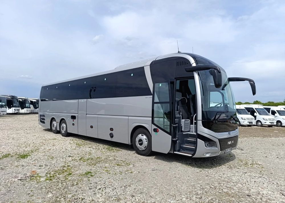 MAN Lions Coach - Bus pariwisata: gambar 2 MAN Lions Coach - Bus pariwisata: gambar 2