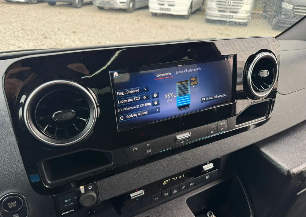 Bus mini, Bus listrik baru Mercedes-Benz E-Sprinter Mercus: gambar 20 Bus mini, Bus listrik baru Mercedes-Benz E-Sprinter Mercus: gambar 20