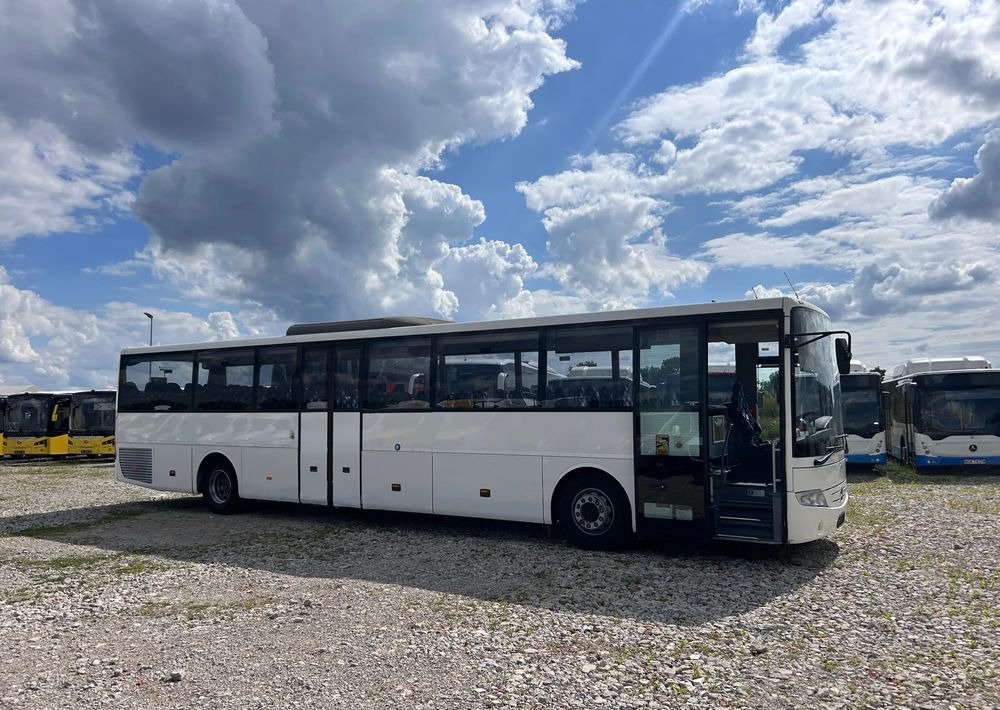 Mercedes-Benz Intouro - Bus pariwisata: gambar 3 Mercedes-Benz Intouro - Bus pariwisata: gambar 3