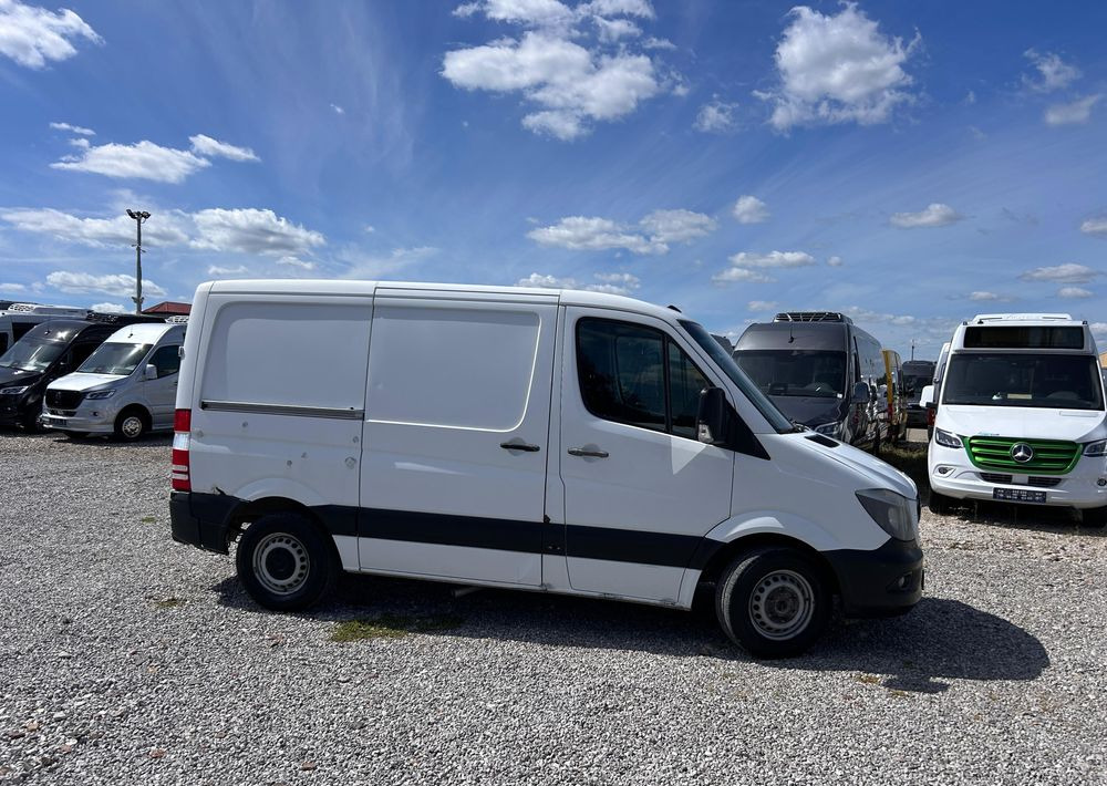 Mercedes-Benz Sprinter 313 - Van panel: gambar 3 Mercedes-Benz Sprinter 313 - Van panel: gambar 3