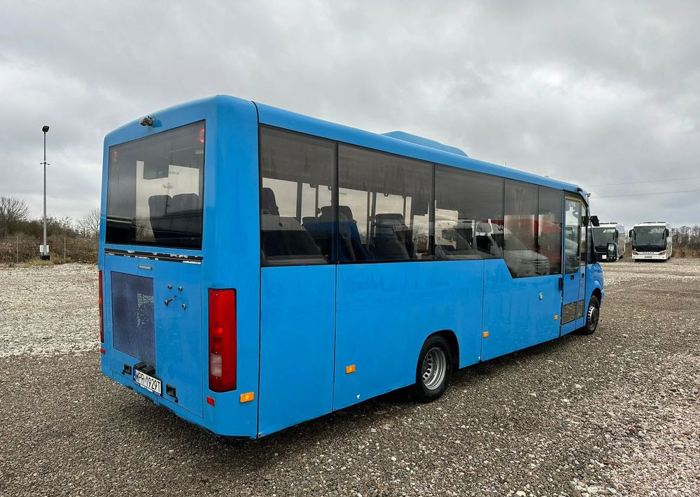 Mercedes-Benz Sprinter 516 - Bus kota: gambar 3 Mercedes-Benz Sprinter 516 - Bus kota: gambar 3