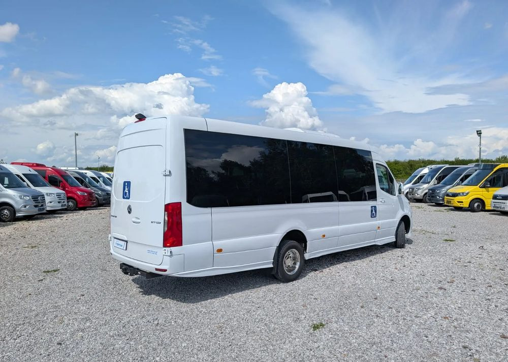 Mercedes-Benz Sprinter 517 - Bus mini, Van penumpang: gambar 4 Mercedes-Benz Sprinter 517 - Bus mini, Van penumpang: gambar 4