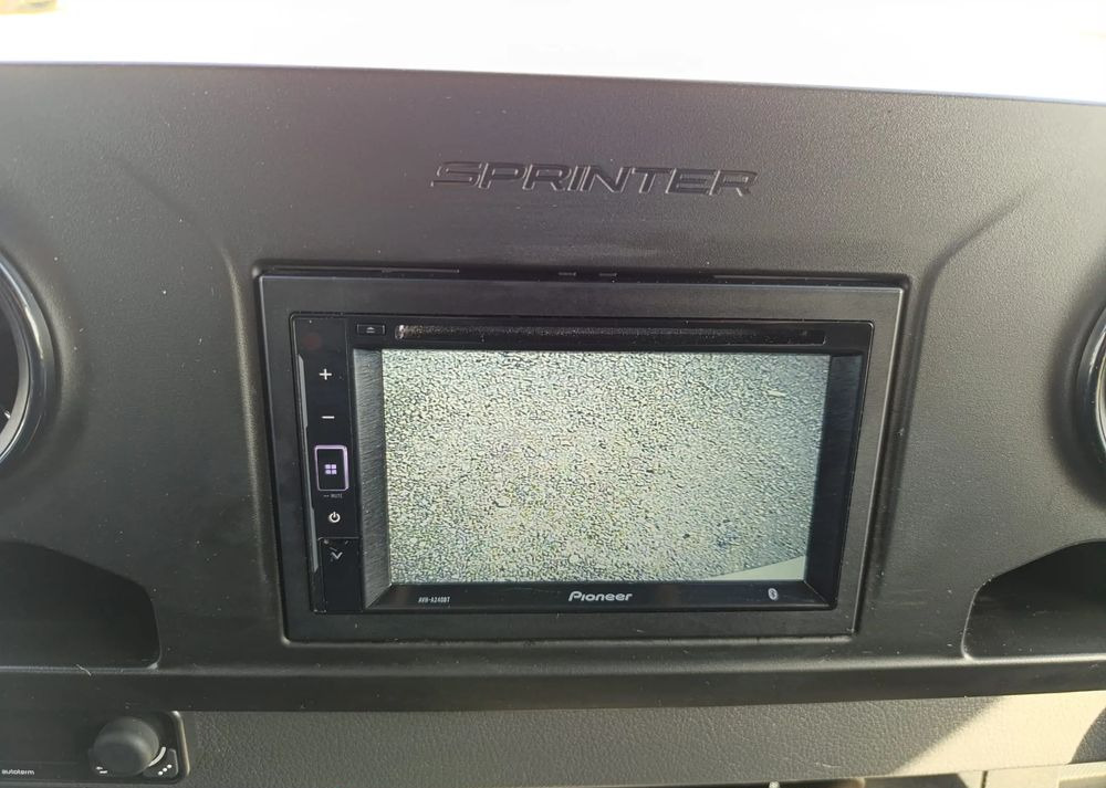 Bus mini, Van penumpang Mercedes-Benz Sprinter 519: gambar 18
