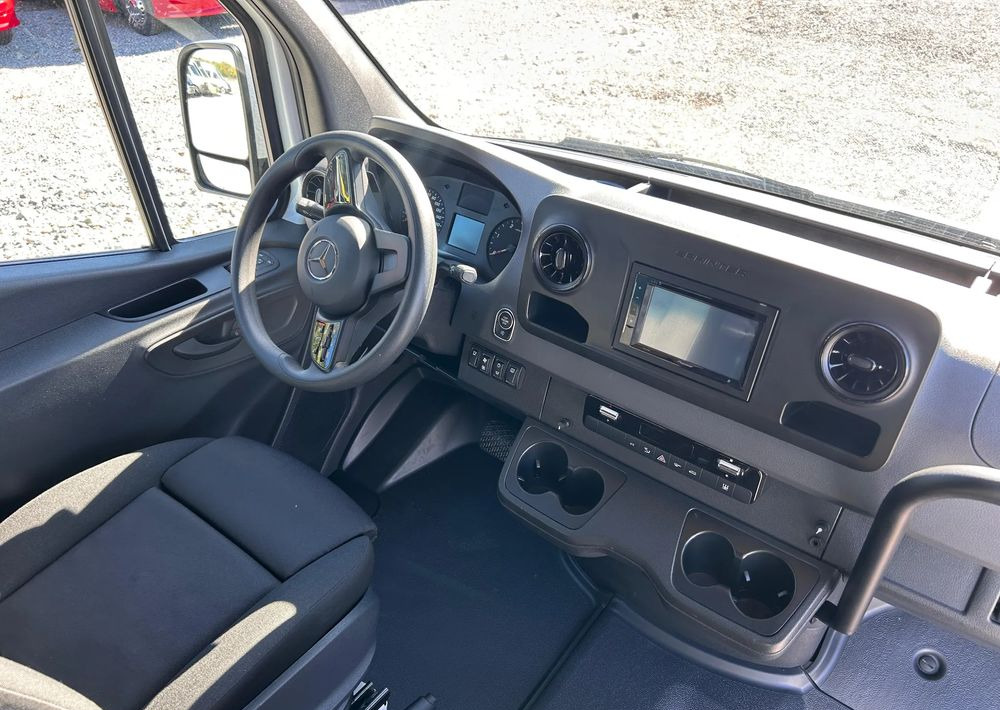 Bus mini, Van penumpang baru Mercedes-Benz Sprinter 519: gambar 12 Bus mini, Van penumpang baru Mercedes-Benz Sprinter 519: gambar 12