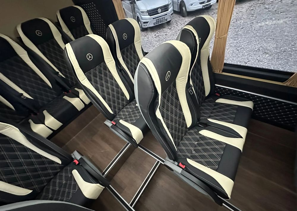 Bus mini, Van penumpang baru Mercedes-Benz Sprinter 519: gambar 13