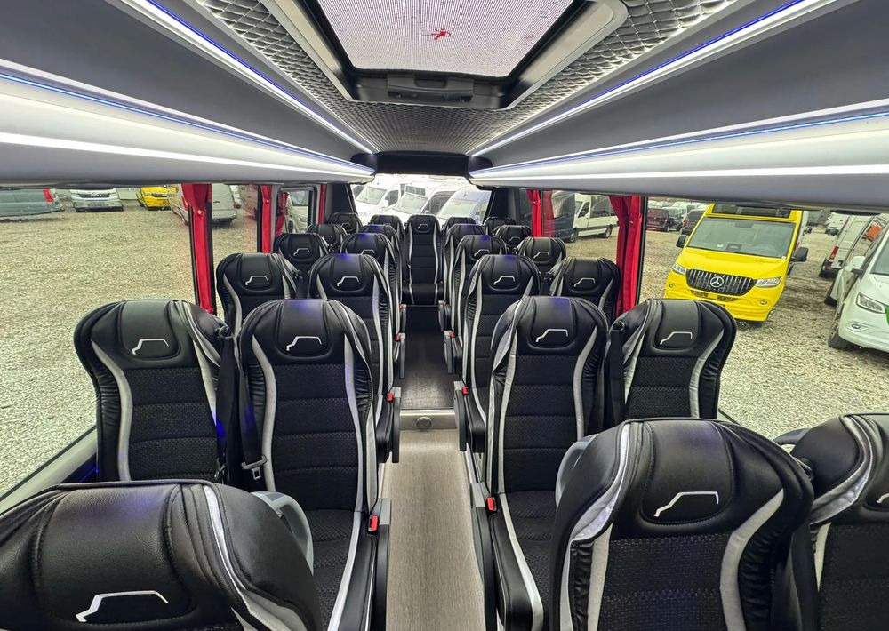 Bus mini, Van penumpang baru Mercedes-Benz Sprinter 519: gambar 26