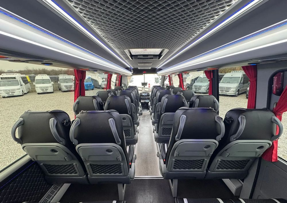 Bus mini, Van penumpang baru Mercedes-Benz Sprinter 519: gambar 29