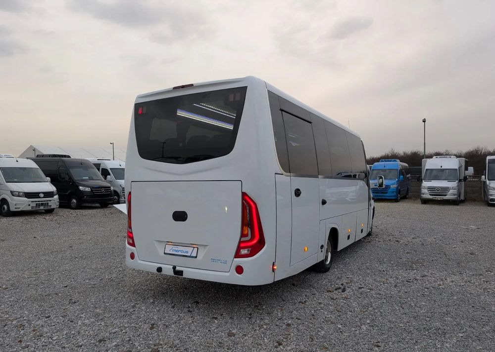 Bus mini, Van penumpang baru Mercedes-Benz Sprinter 519: gambar 6