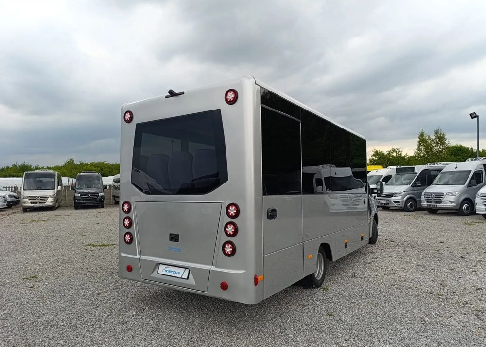 Bus mini, Van penumpang baru Mercedes-Benz Sprinter 519: gambar 7