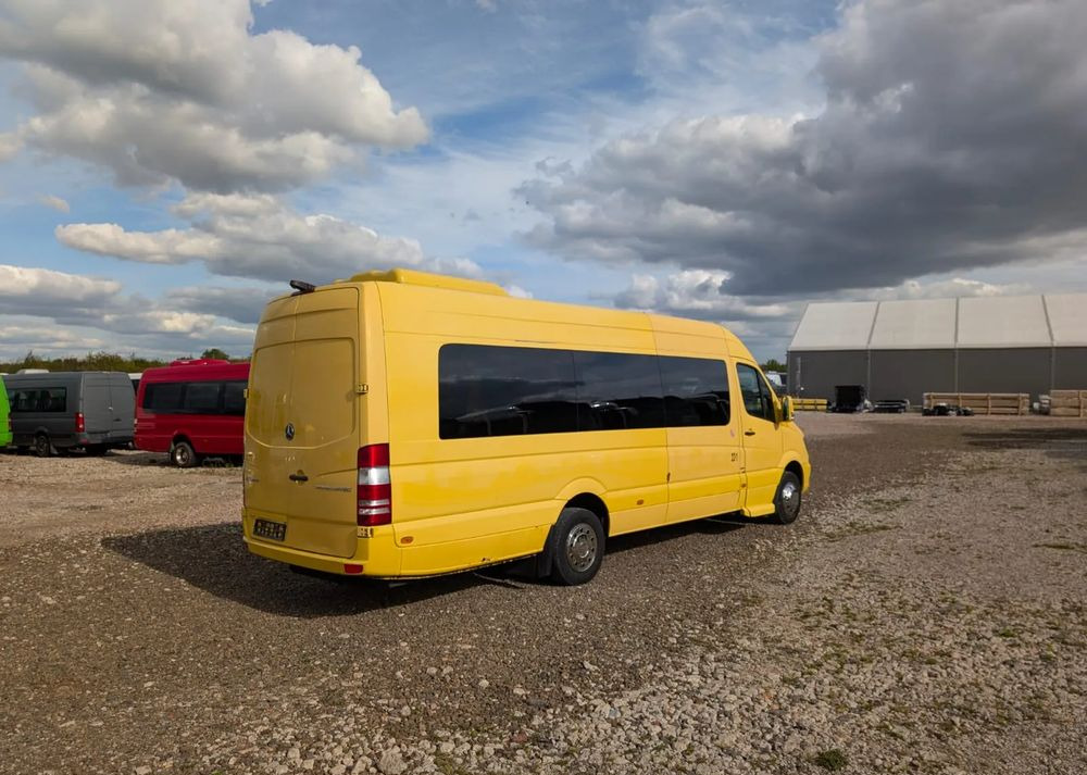 Mercedes-Benz Sprinter 519 - Bus mini, Van penumpang: gambar 4 Mercedes-Benz Sprinter 519 - Bus mini, Van penumpang: gambar 4