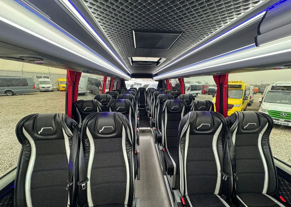 Bus mini, Van penumpang baru Mercedes-Benz Sprinter 519: gambar 24