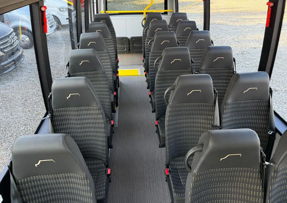 Bus kota baru Mercedes-Benz Sprinter CITY: gambar 19