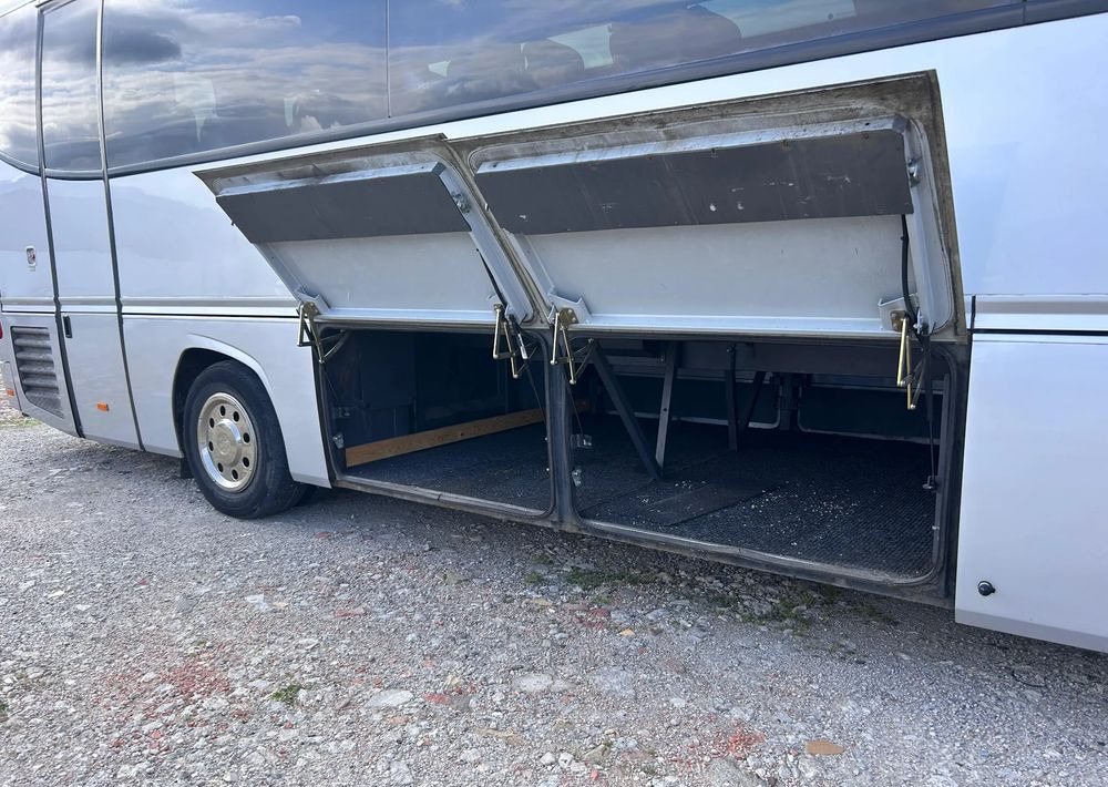 Mercedes-Benz Tourino - Bus pariwisata: gambar 4 Mercedes-Benz Tourino - Bus pariwisata: gambar 4
