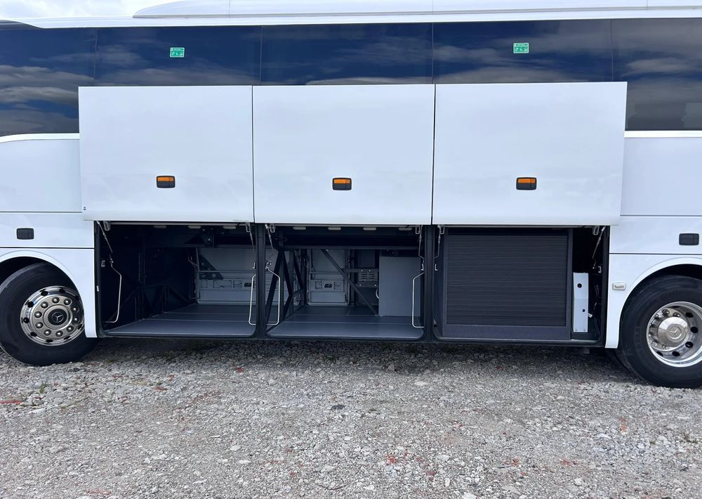 Bus pariwisata Mercedes-Benz Tourismo: gambar 18 Bus pariwisata Mercedes-Benz Tourismo: gambar 18