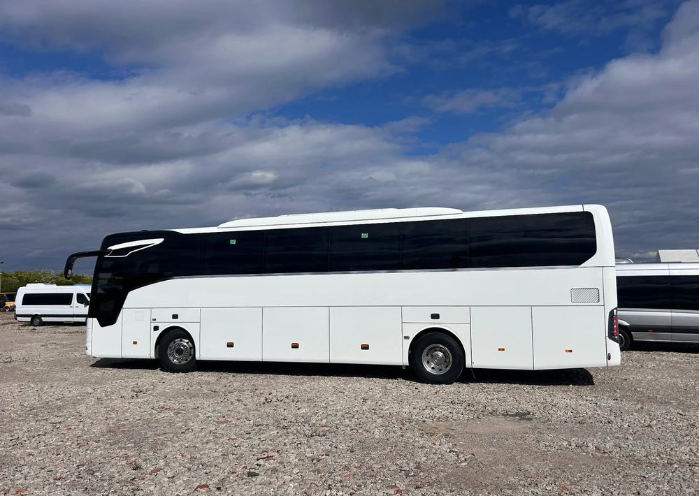 Bus pariwisata Mercedes-Benz Tourismo: gambar 6 Bus pariwisata Mercedes-Benz Tourismo: gambar 6