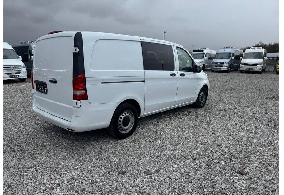 Mercedes-Benz Vito - Van kombi: gambar 5 Mercedes-Benz Vito - Van kombi: gambar 5