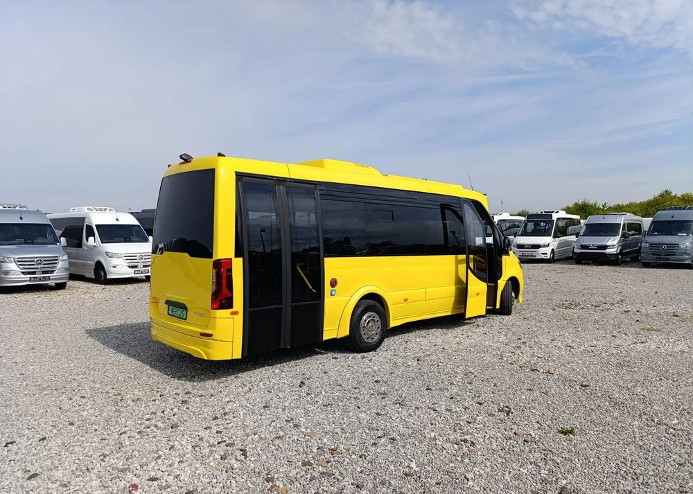 Mercedes-Benz eSprinter - Bus mini, Bus listrik: gambar 5 Mercedes-Benz eSprinter - Bus mini, Bus listrik: gambar 5
