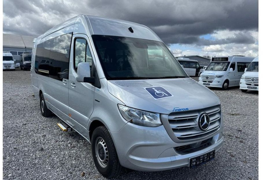 Mercedes-Benz eSprinter - Bus mini, Bus listrik: gambar 1 Mercedes-Benz eSprinter - Bus mini, Bus listrik: gambar 1