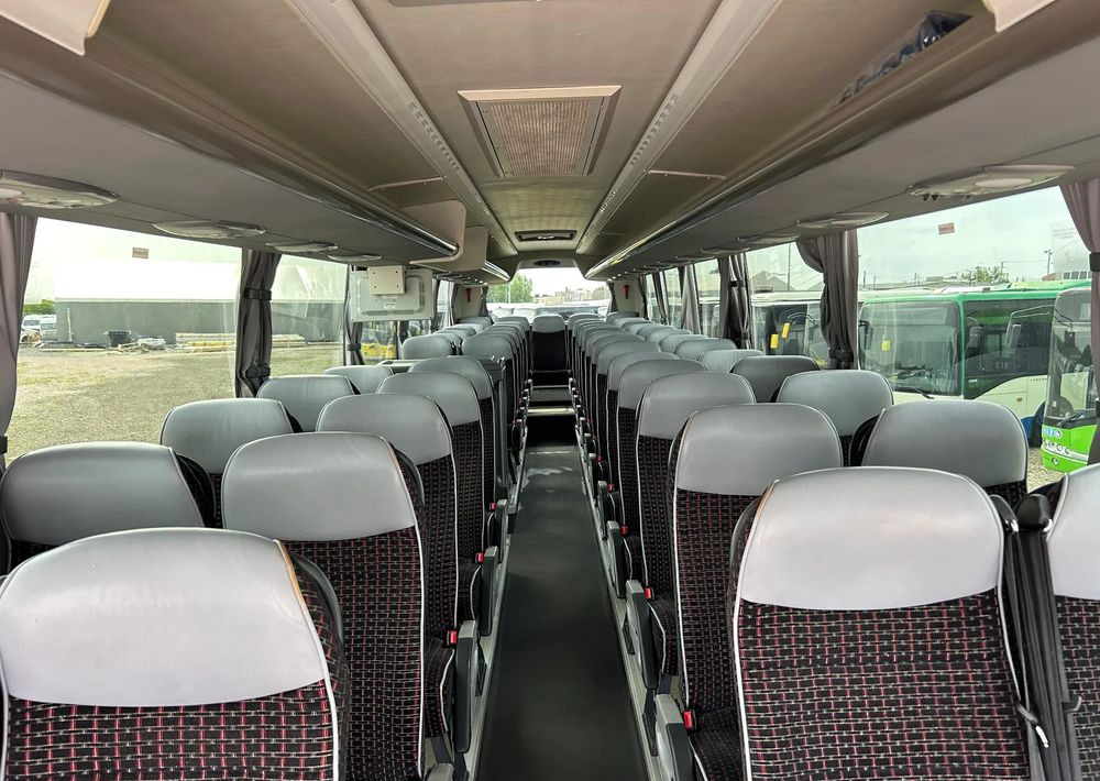 Bus pariwisata Scania HIGER: gambar 14