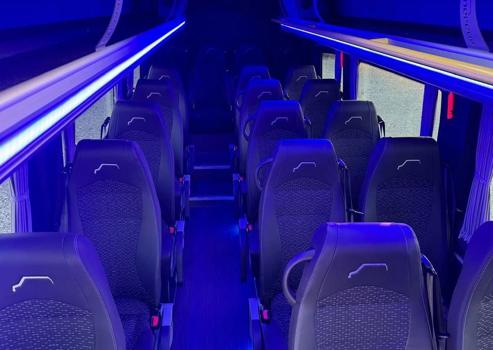 Bus mini, Van penumpang baru Volkswagen Crafter: gambar 16
