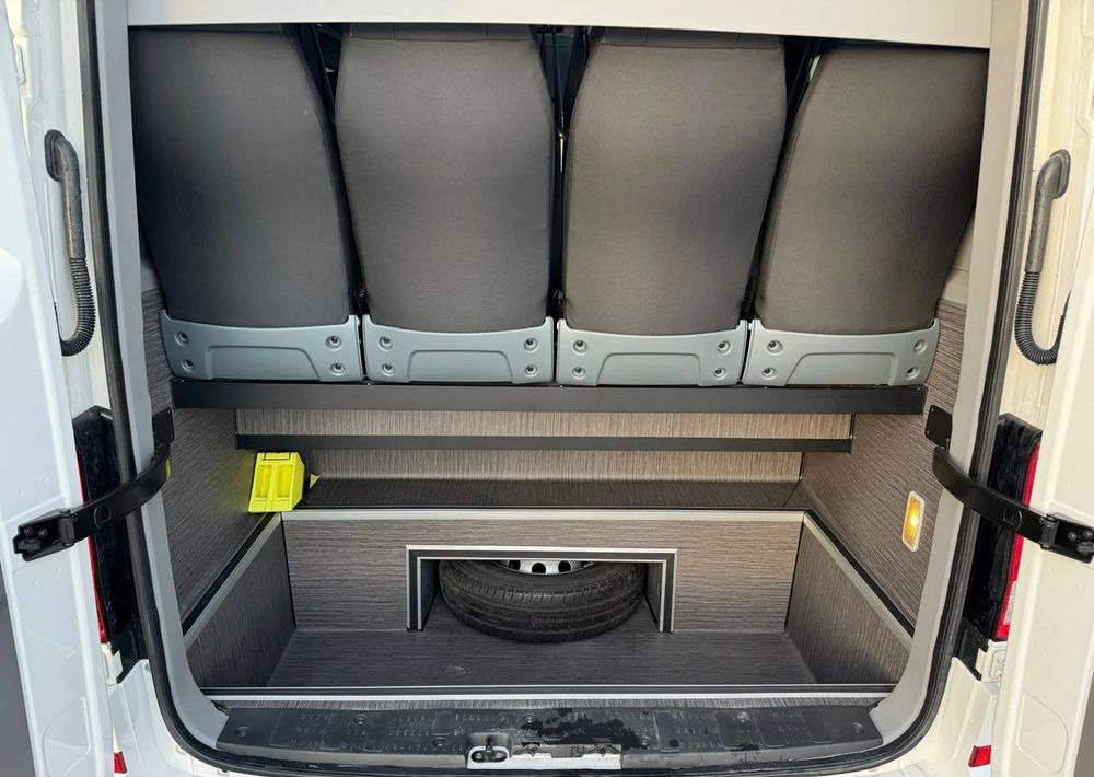 Bus mini, Van penumpang baru Volkswagen Crafter: gambar 8