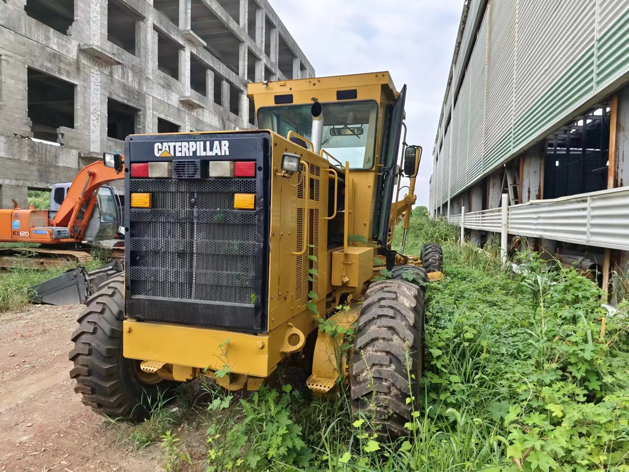 CATERPILLAR 160K - Grader: gambar 4 CATERPILLAR 160K - Grader: gambar 4