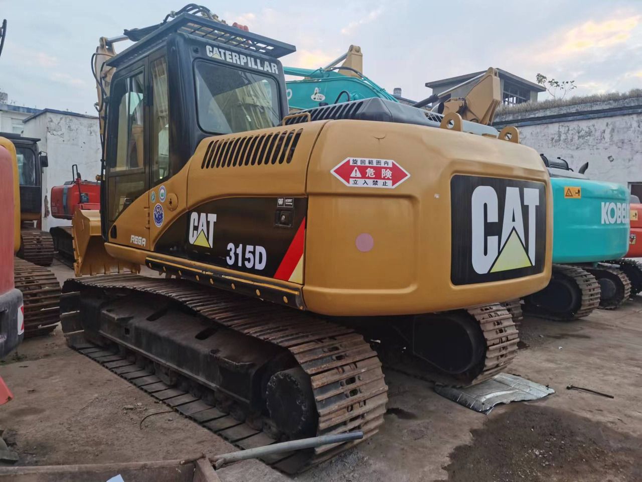 CATERPILLAR 315D - Ekskavator perayap: gambar 1 CATERPILLAR 315D - Ekskavator perayap: gambar 1