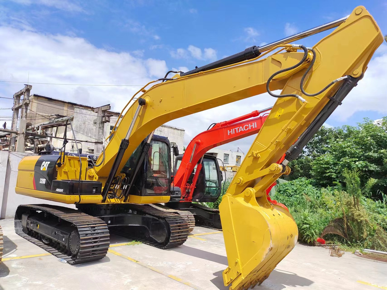 CATERPILLAR 320D - Ekskavator perayap: gambar 5 CATERPILLAR 320D - Ekskavator perayap: gambar 5