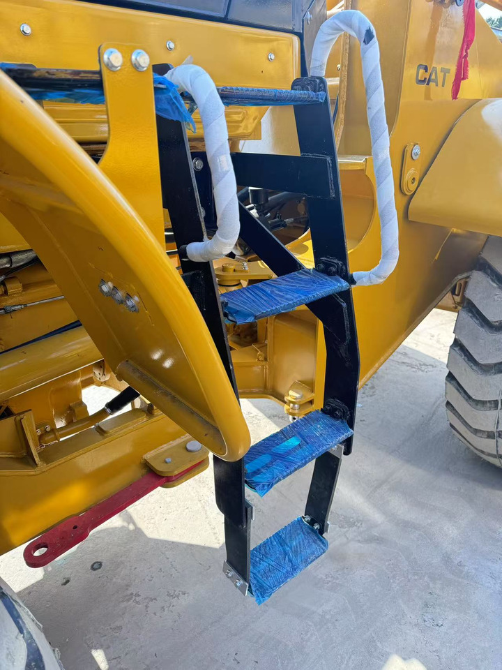 Wheel loader CATERPILLAR 966H: gambar 6