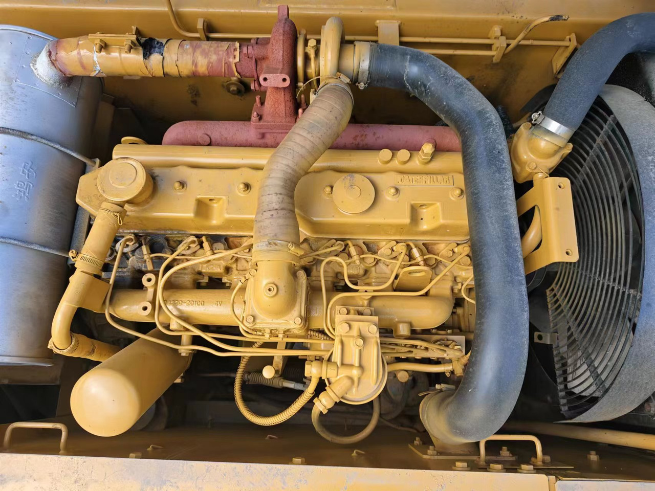 CATERPILLAR CAT 320BL - Ekskavator perayap: gambar 4 CATERPILLAR CAT 320BL - Ekskavator perayap: gambar 4