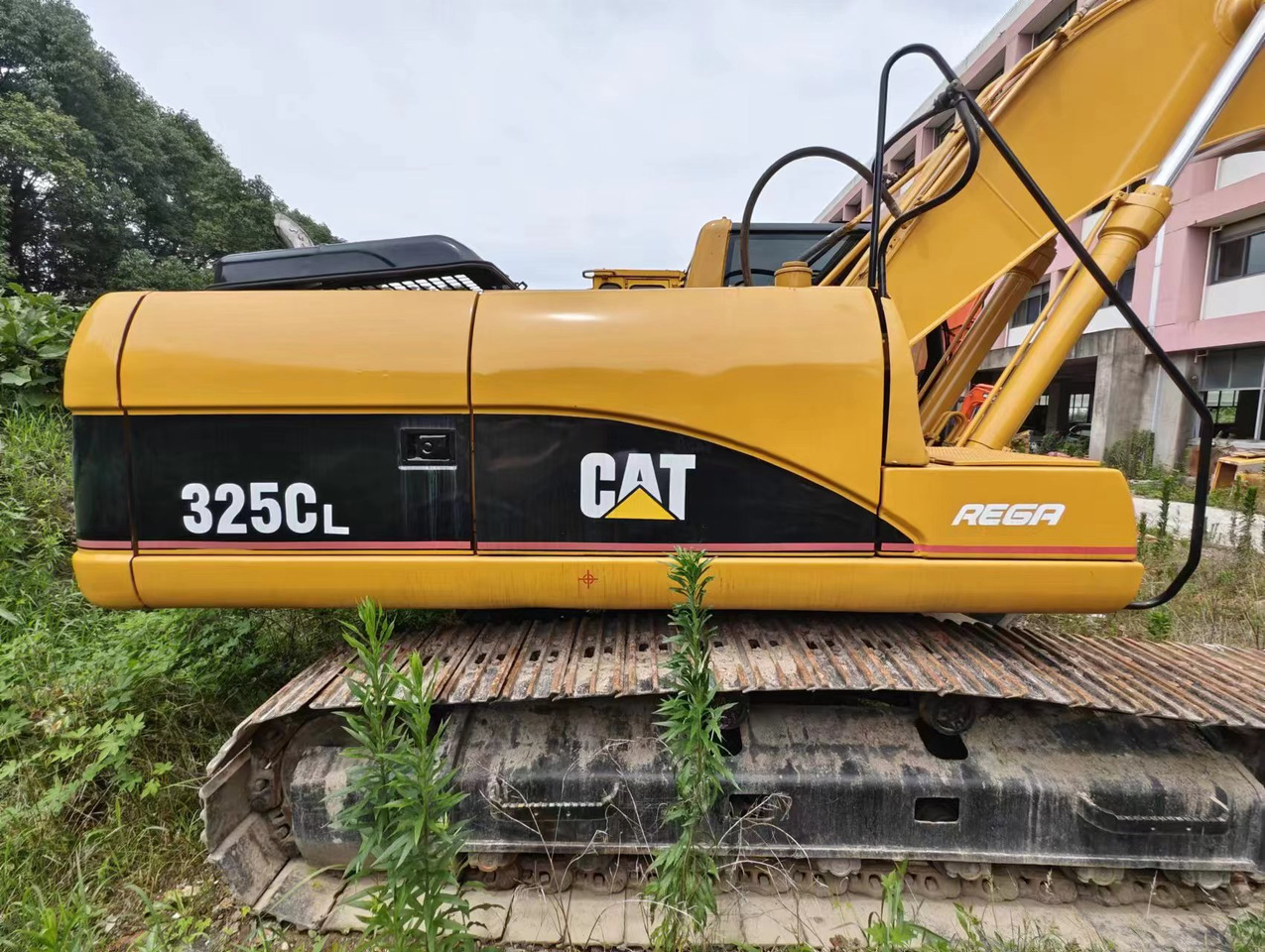 CATERPILLAR CAT 325C - Ekskavator perayap: gambar 3 CATERPILLAR CAT 325C - Ekskavator perayap: gambar 3