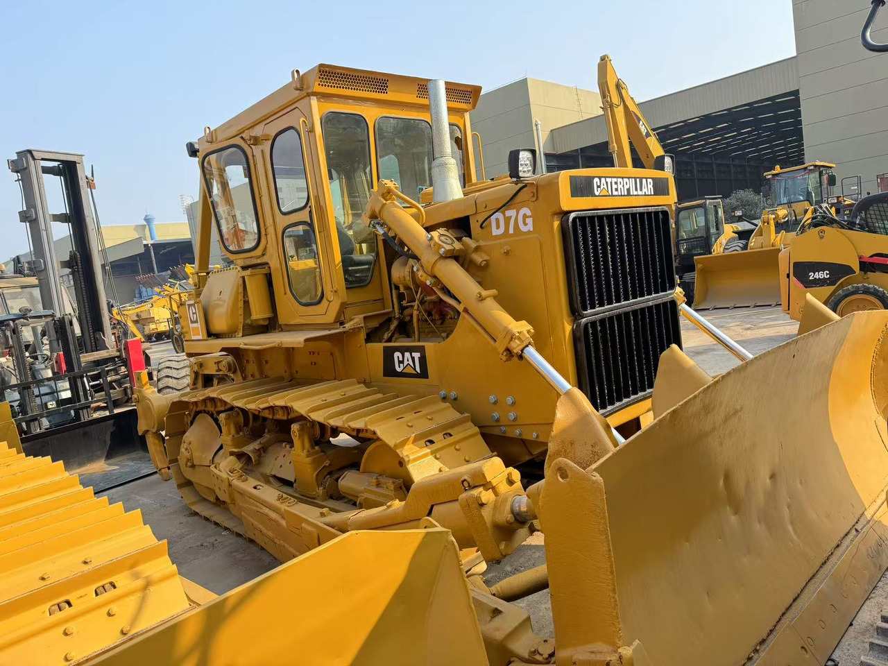 CATERPILLAR D7G - Bulldozer: gambar 5 CATERPILLAR D7G - Bulldozer: gambar 5