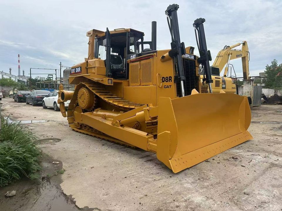 CATERPILLAR D8R - Bulldozer: gambar 3 CATERPILLAR D8R - Bulldozer: gambar 3